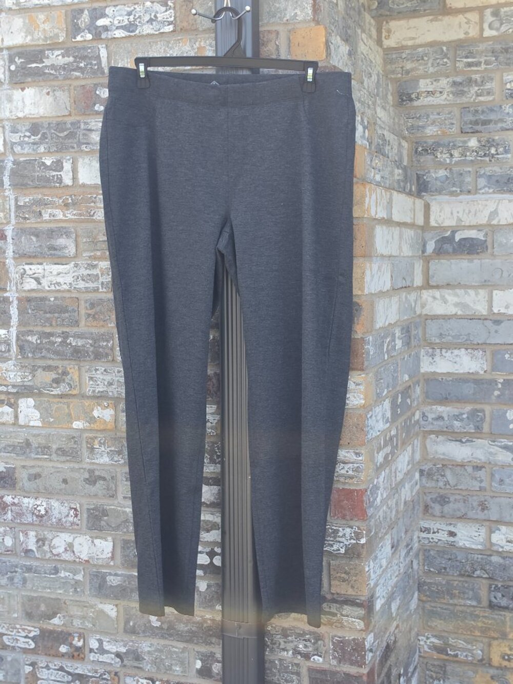 St. John's Bay Gray Straight Leg Pull-On Pants Women's Plus Size 1X Stretch